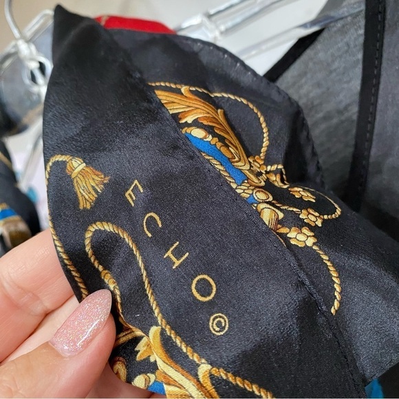 Equestrian vibe SILK w cottage cabin vibe - Picture 8 of 15